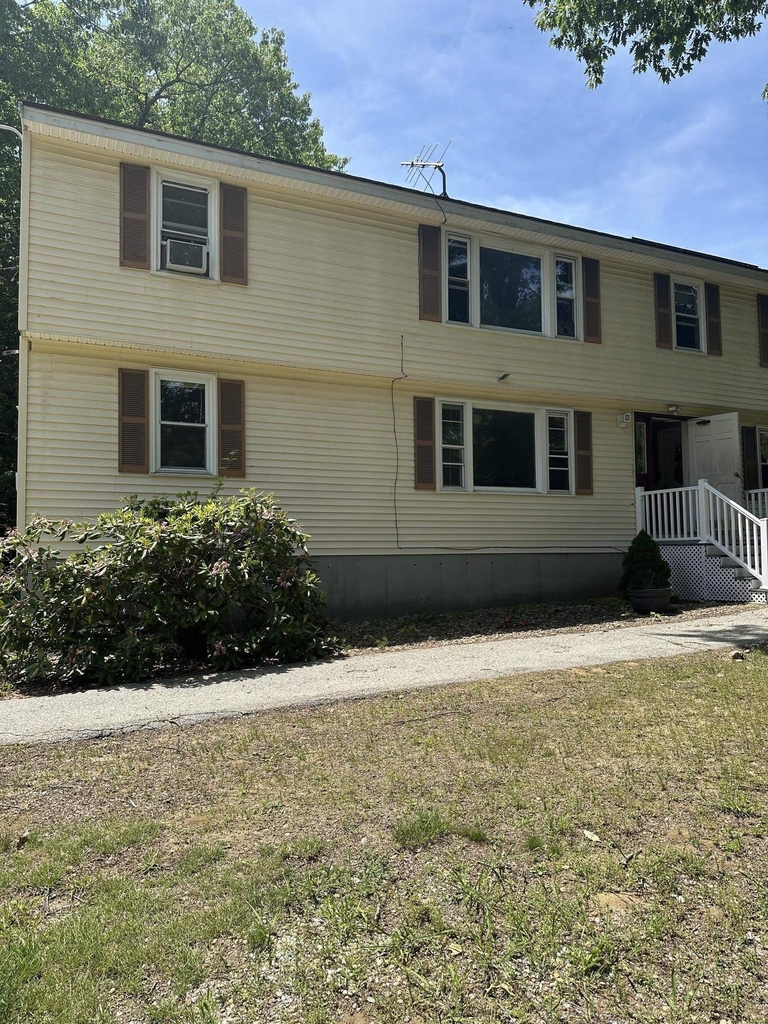 153 Hampstead - Photo 0