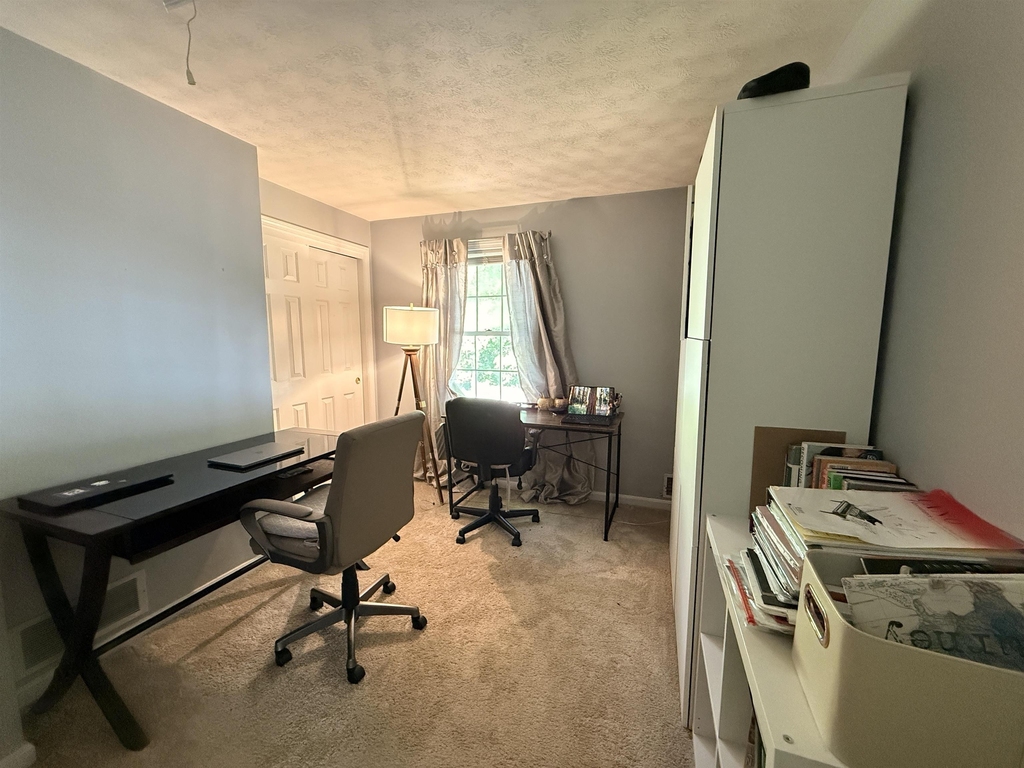 59 Middle Dunstable - Photo 35
