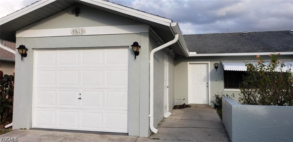 4619 Sw 7th Place - Photo 1