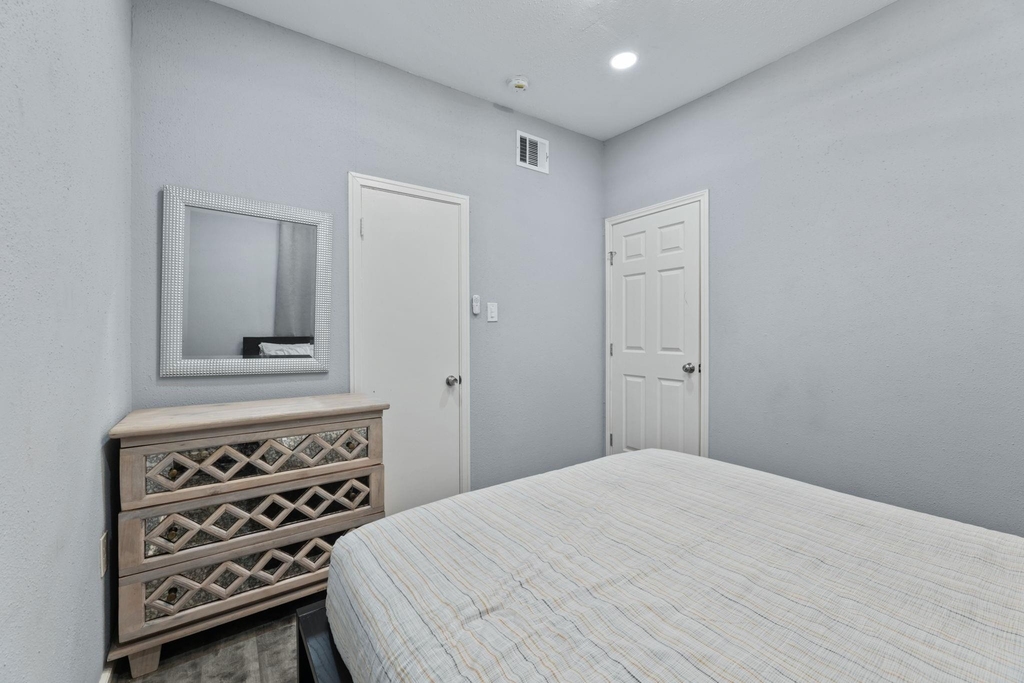 412 Drew Street - Photo 8