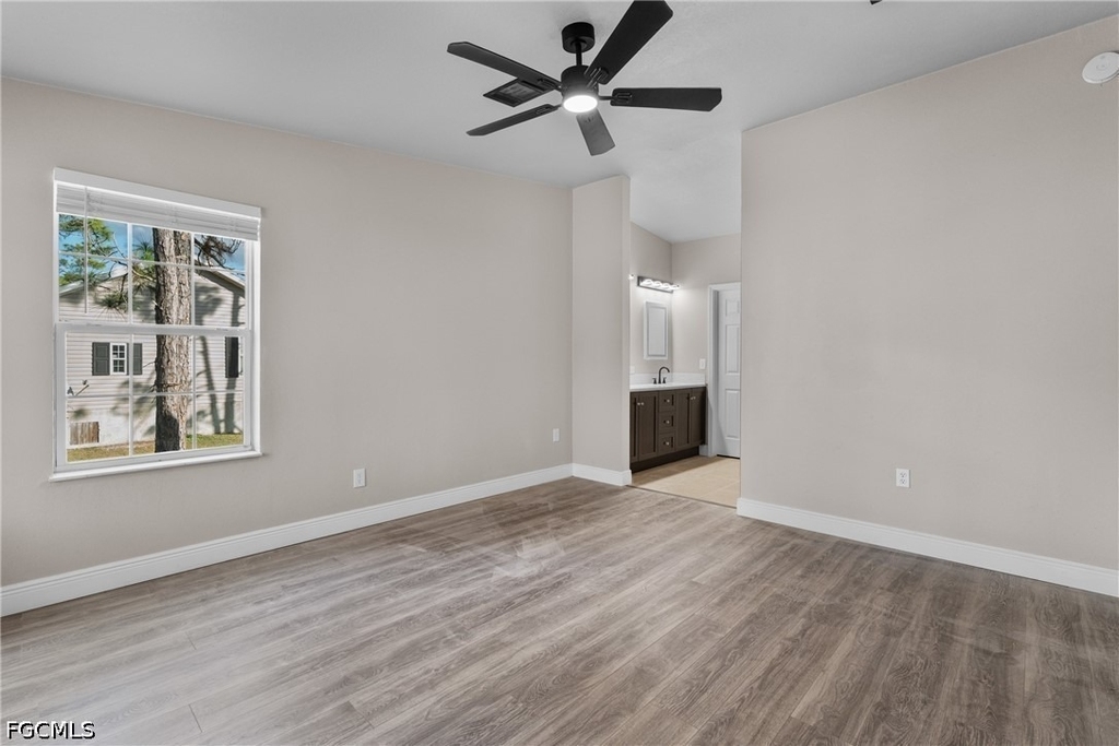 1505 E 15th Street - Photo 20