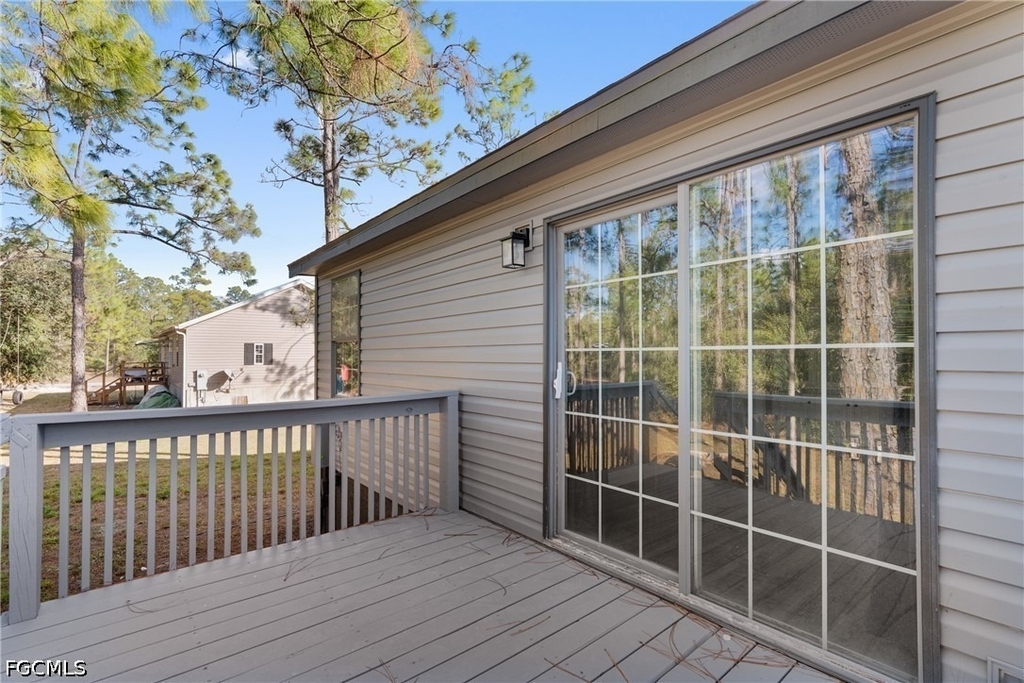 1505 E 15th Street - Photo 26