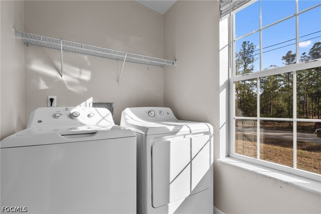 1505 E 15th Street - Photo 24