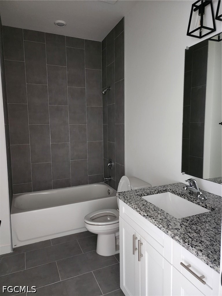 2431 Lola Avenue S - Photo 3