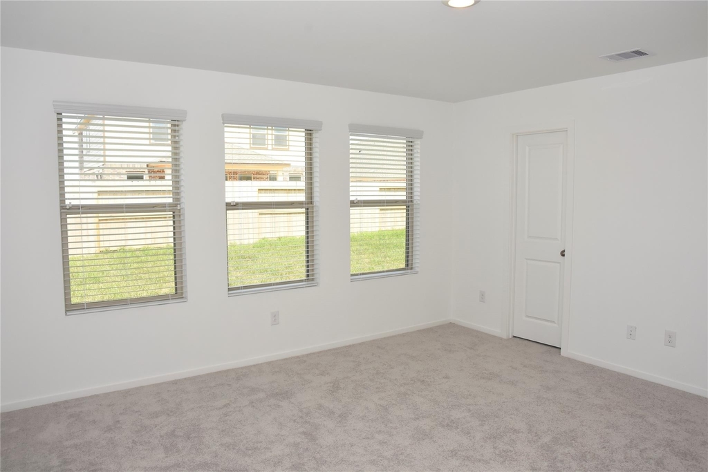5135 Sunvalley Bend Drive - Photo 15