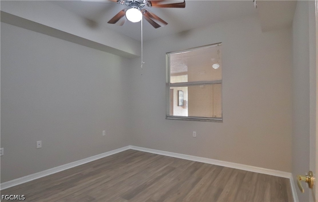 8550 Kingbird Loop - Photo 3
