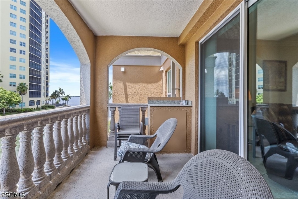 2825 Palm Beach Boulevard - Photo 23