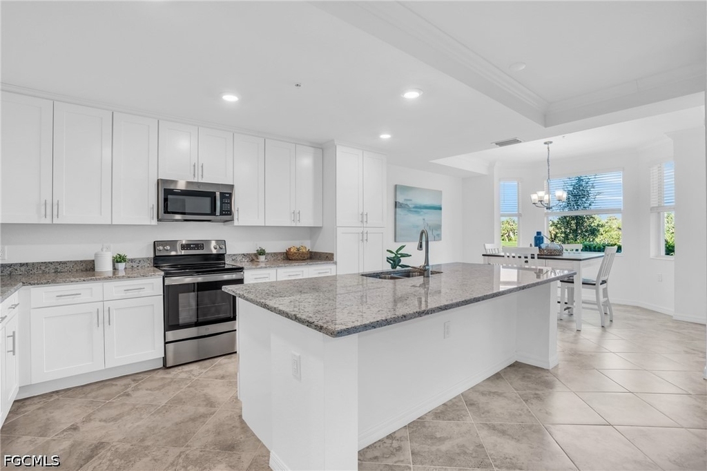 14041 Heritage Landing Boulevard - Photo 2