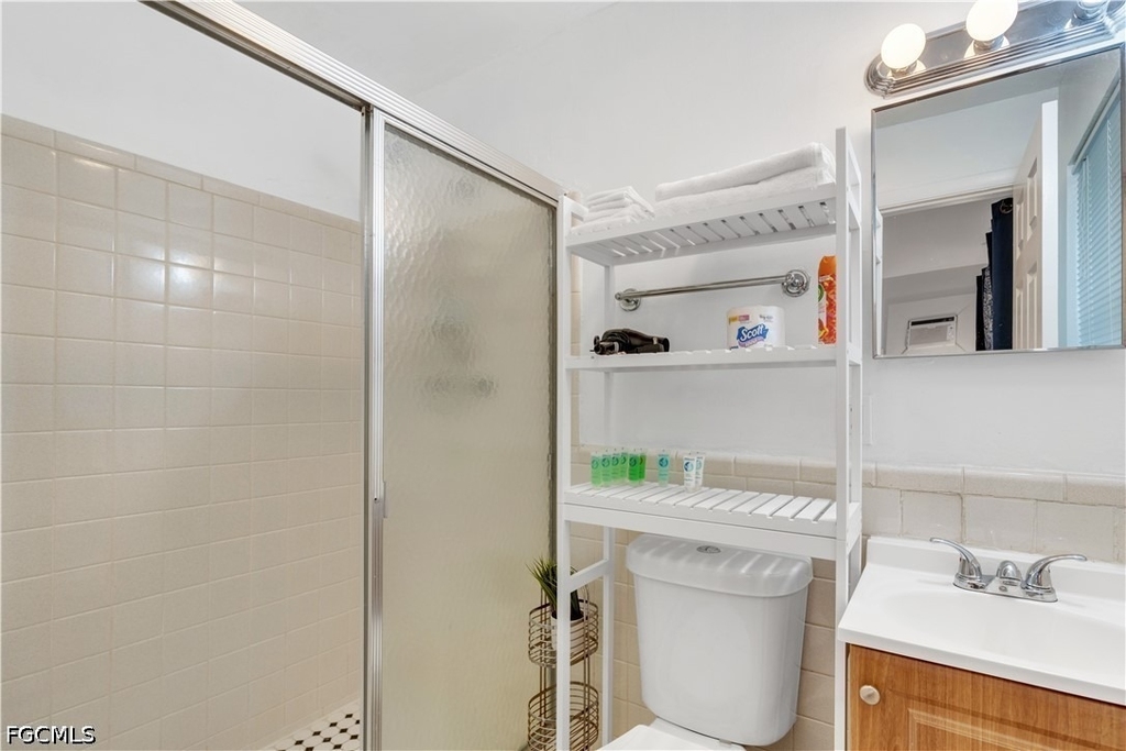 4913 Vincennes Street - Photo 10