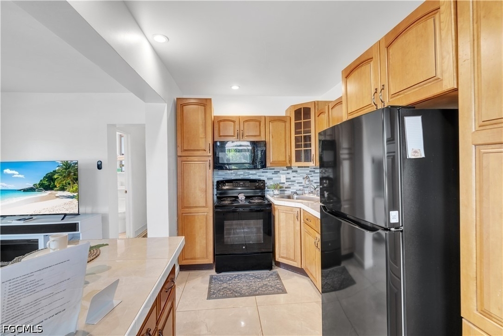 5226 Coronado Parkway - Photo 7