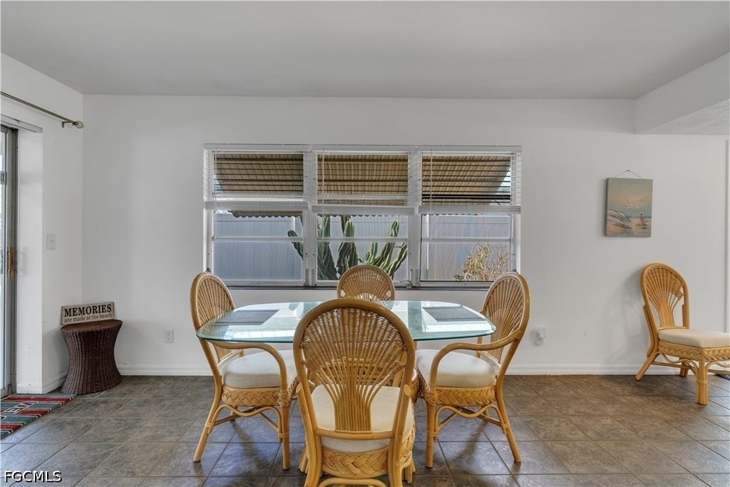 5226 Coronado Parkway - Photo 5