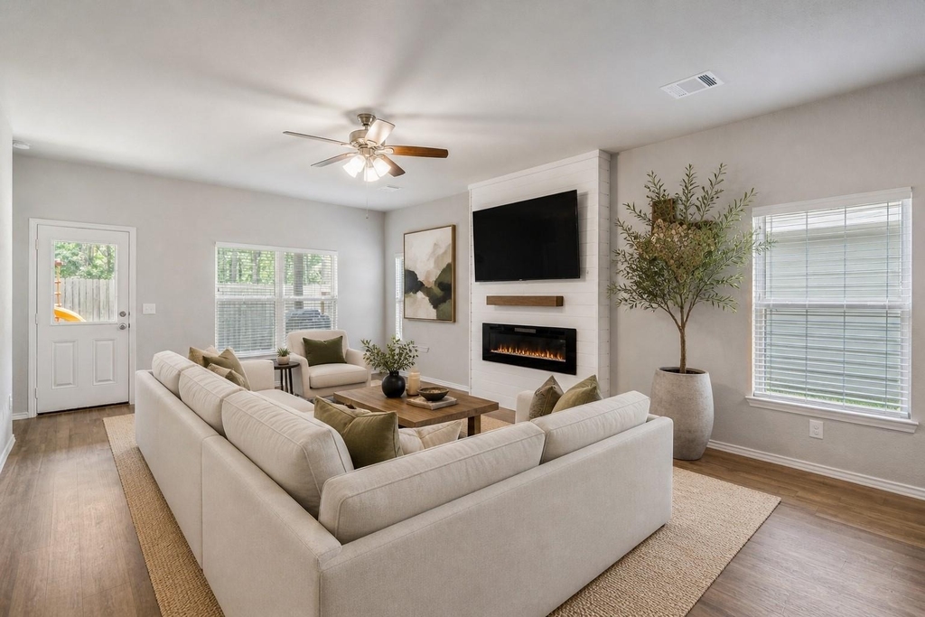 210 Bellewood Manor Drive - Photo 1