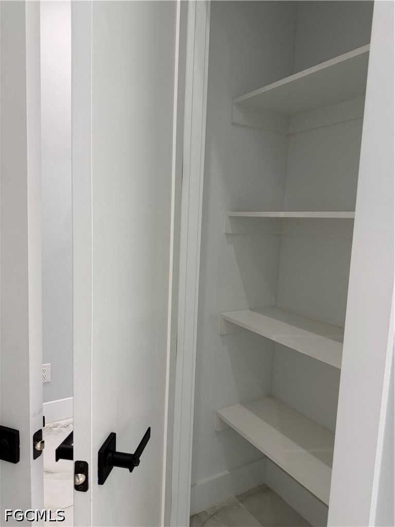221 Sw 25th Avenue - Photo 22