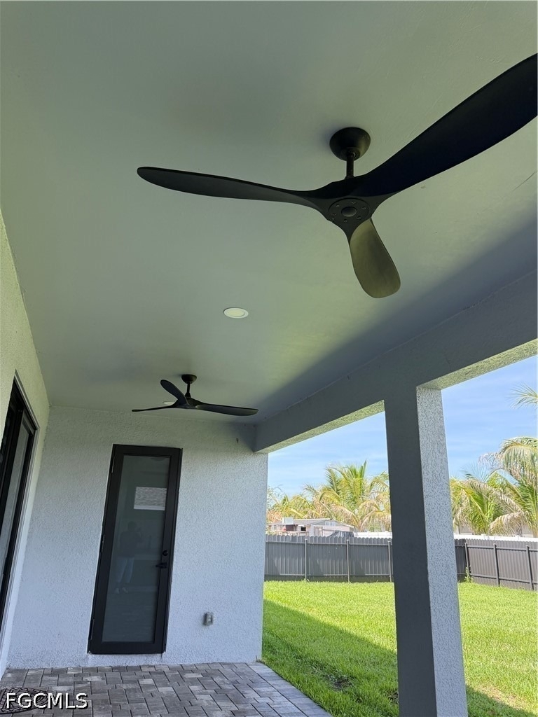 221 Sw 25th Avenue - Photo 43