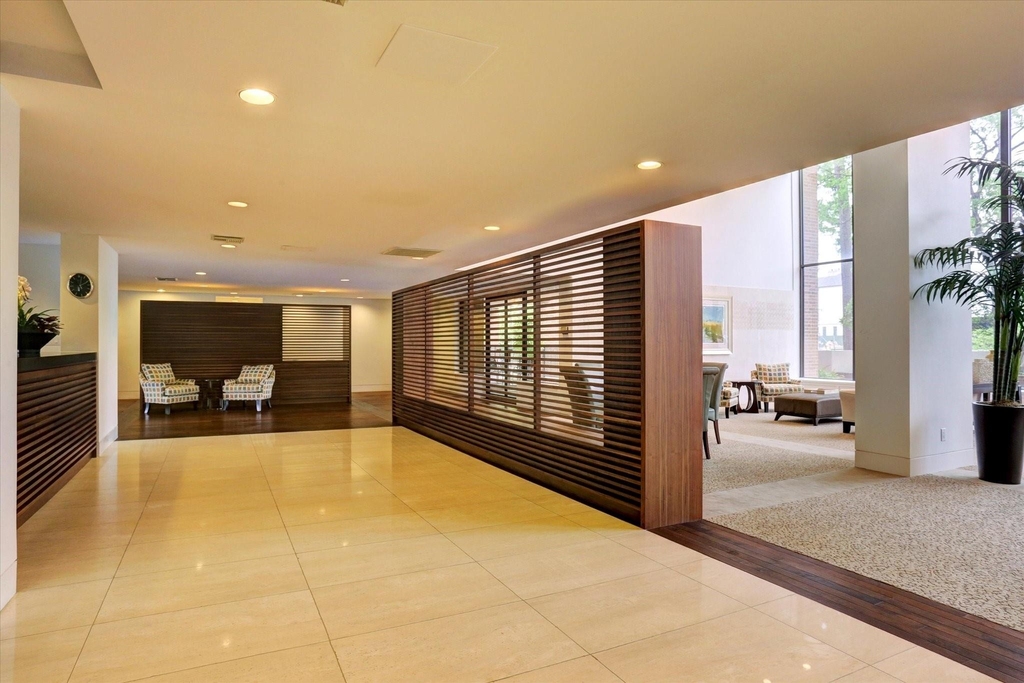 21 Briar Hollow Lane - Photo 21