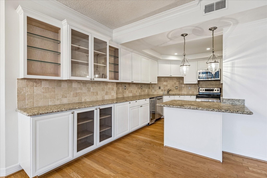 21 Briar Hollow Lane - Photo 7