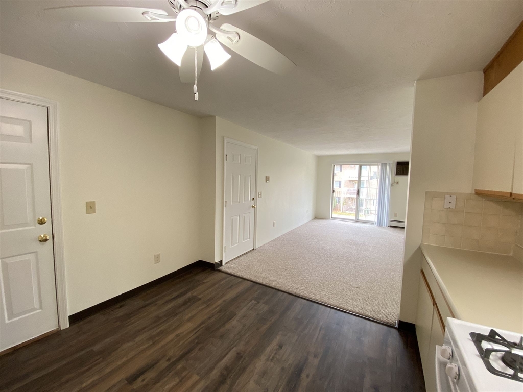 383 Huse - Photo 9