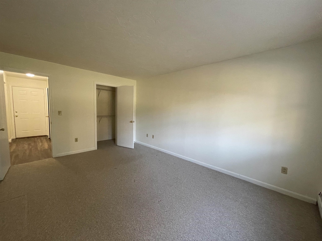 383 Huse - Photo 28
