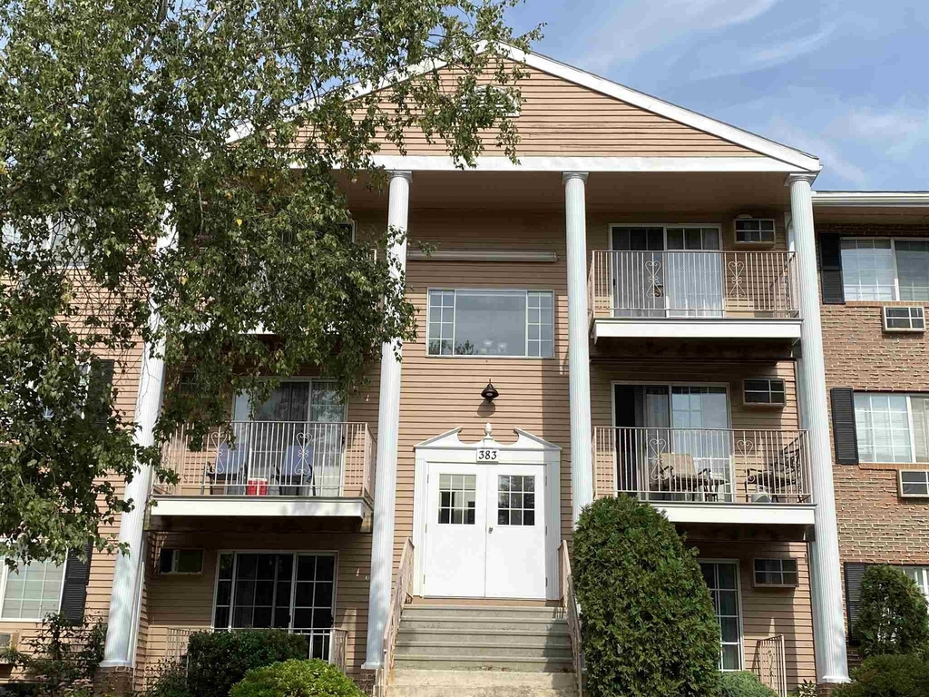 383 Huse - Photo 0