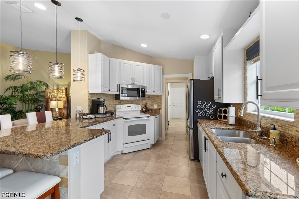 15382 Queen Angel Way - Photo 7