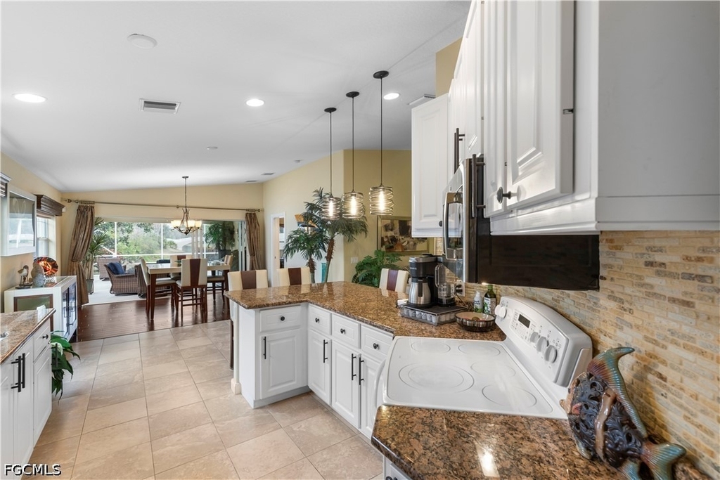 15382 Queen Angel Way - Photo 8