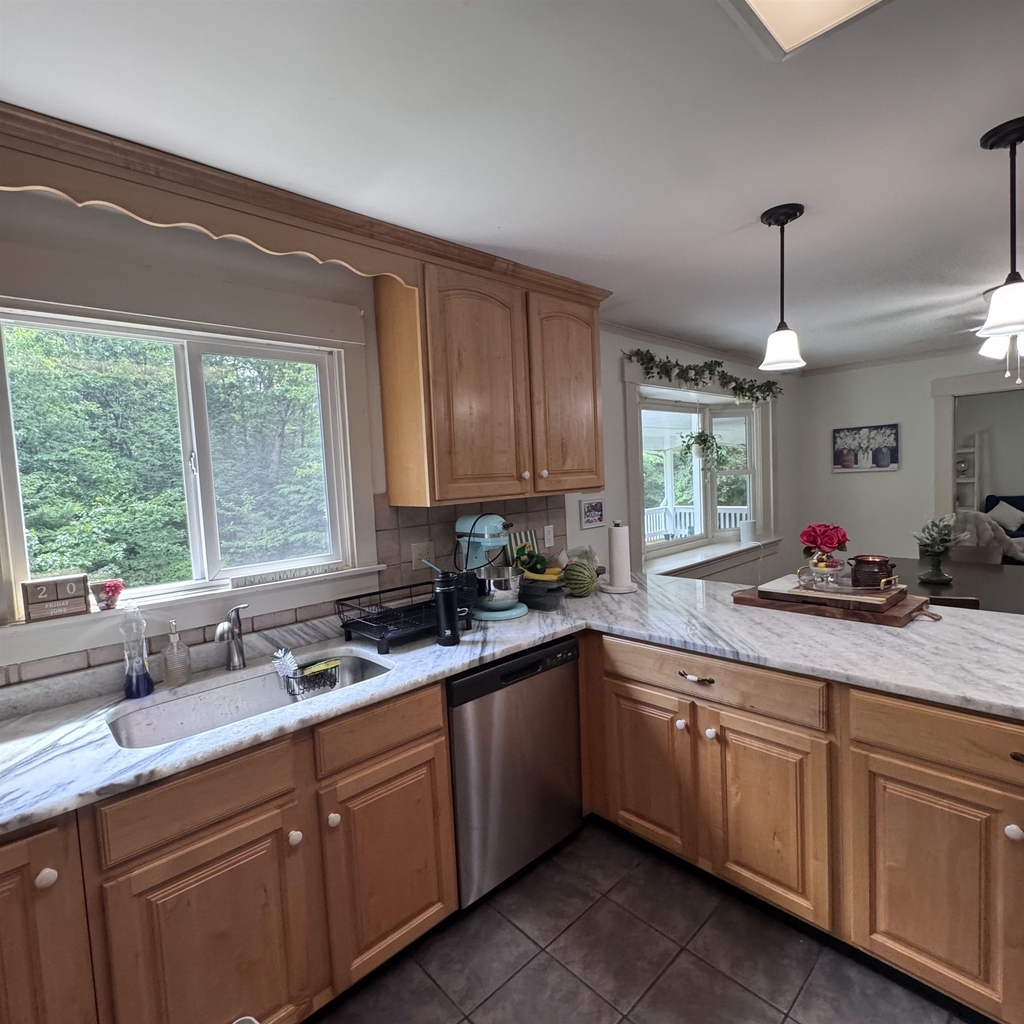 44 Stowell - Photo 2