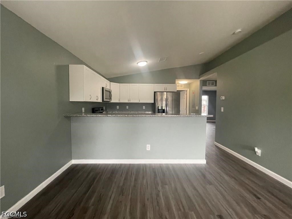 4806 24th Street Sw - Photo 0