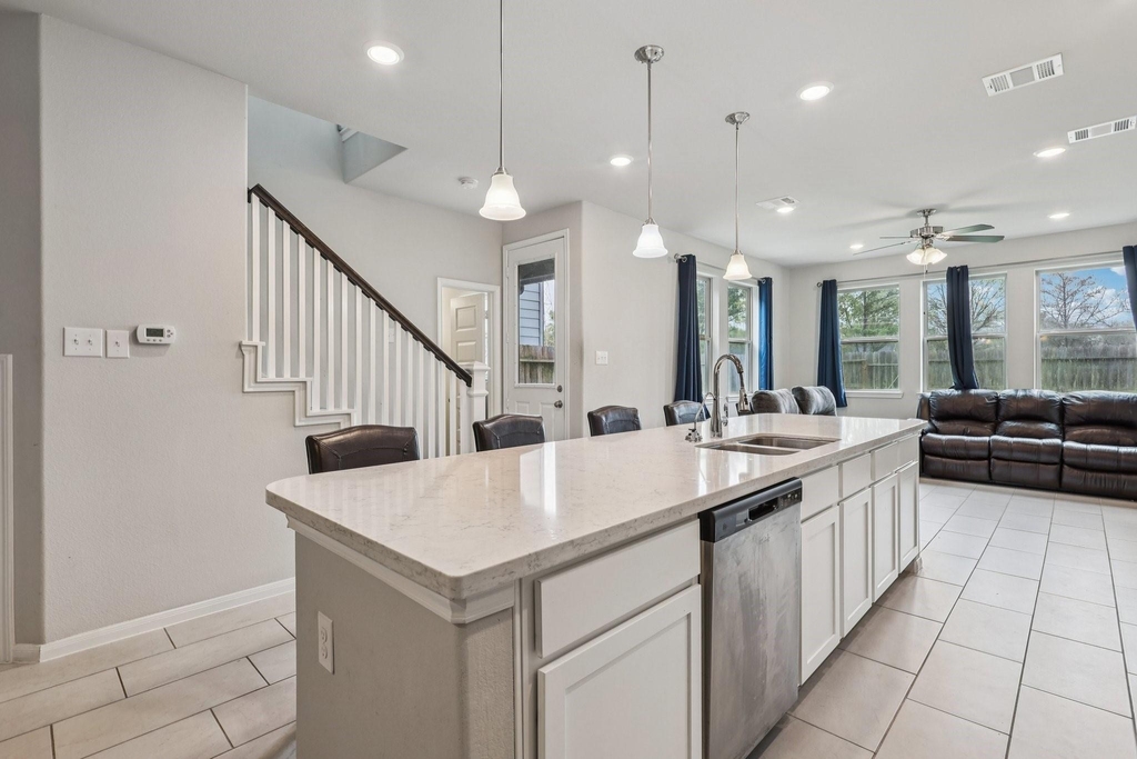 7333 Hinsdale Drive - Photo 12
