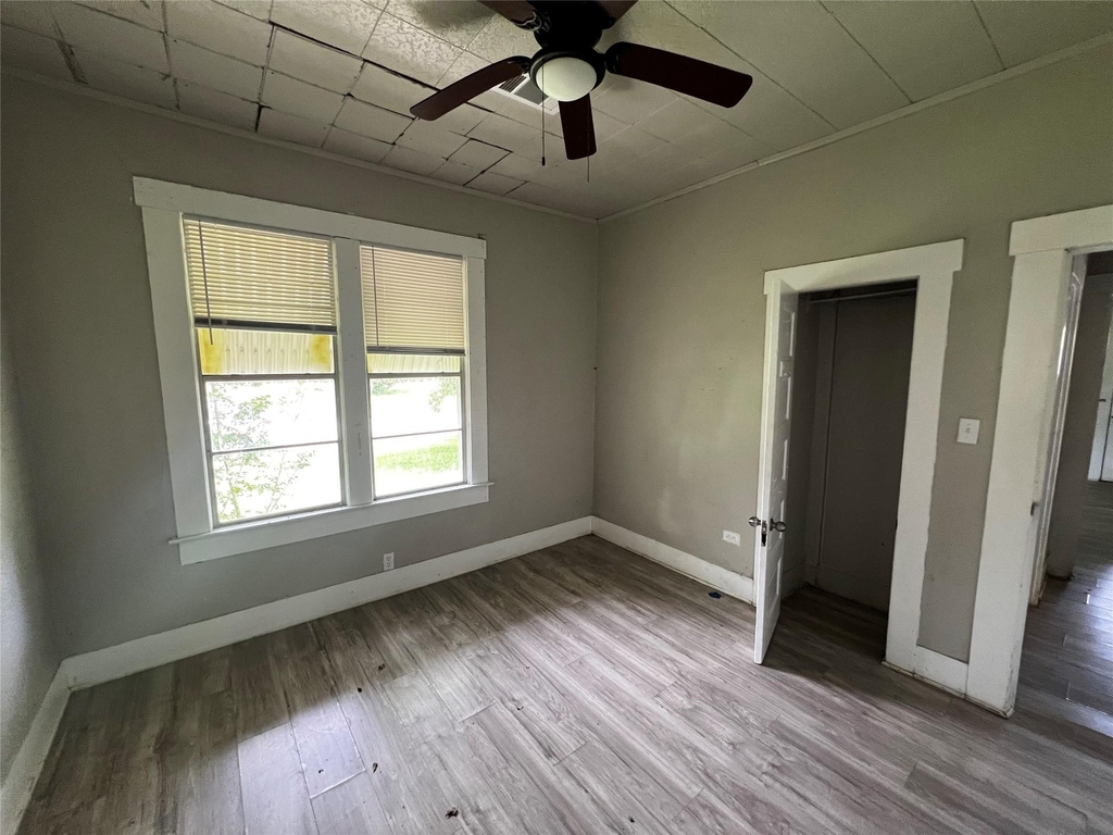 535 Thomas Boulevard - Photo 6
