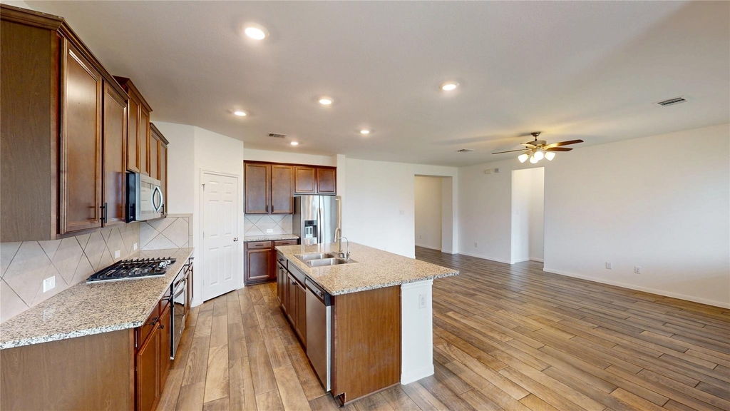 31415 Whitcombe Summit Way - Photo 8