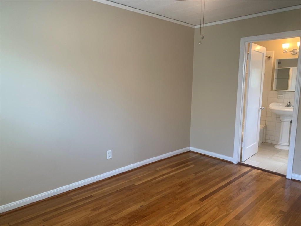307 Avondale Street - Photo 17