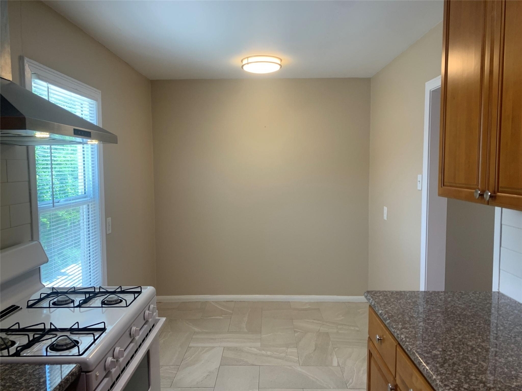 307 Avondale Street - Photo 12