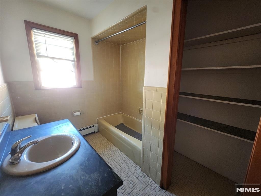 34 Hilton - Photo 13