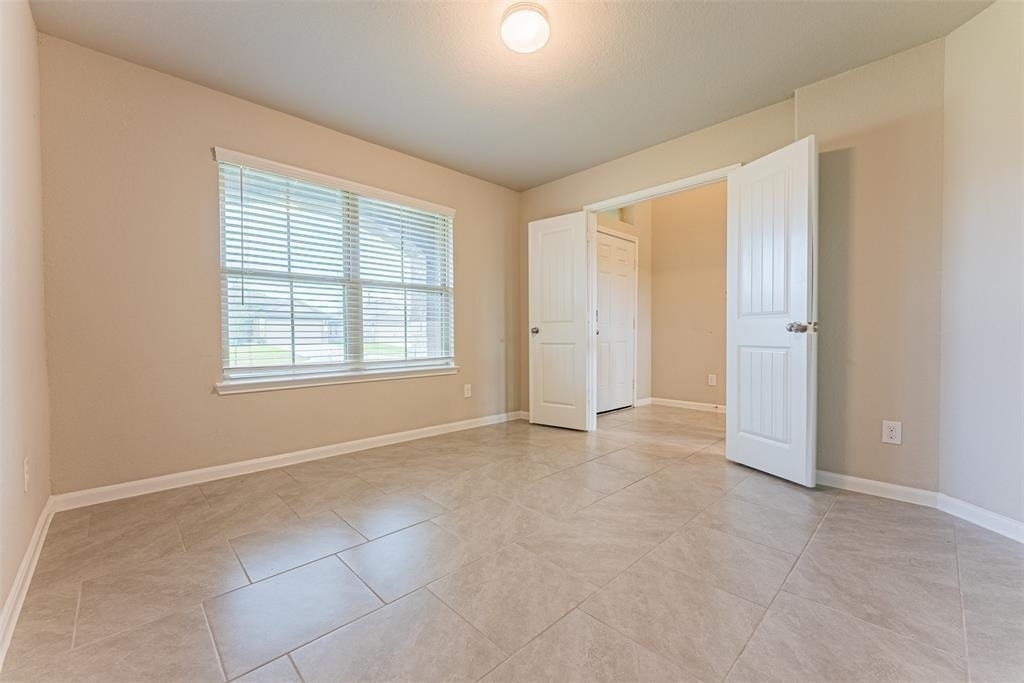 29614 Juniper Court - Photo 2