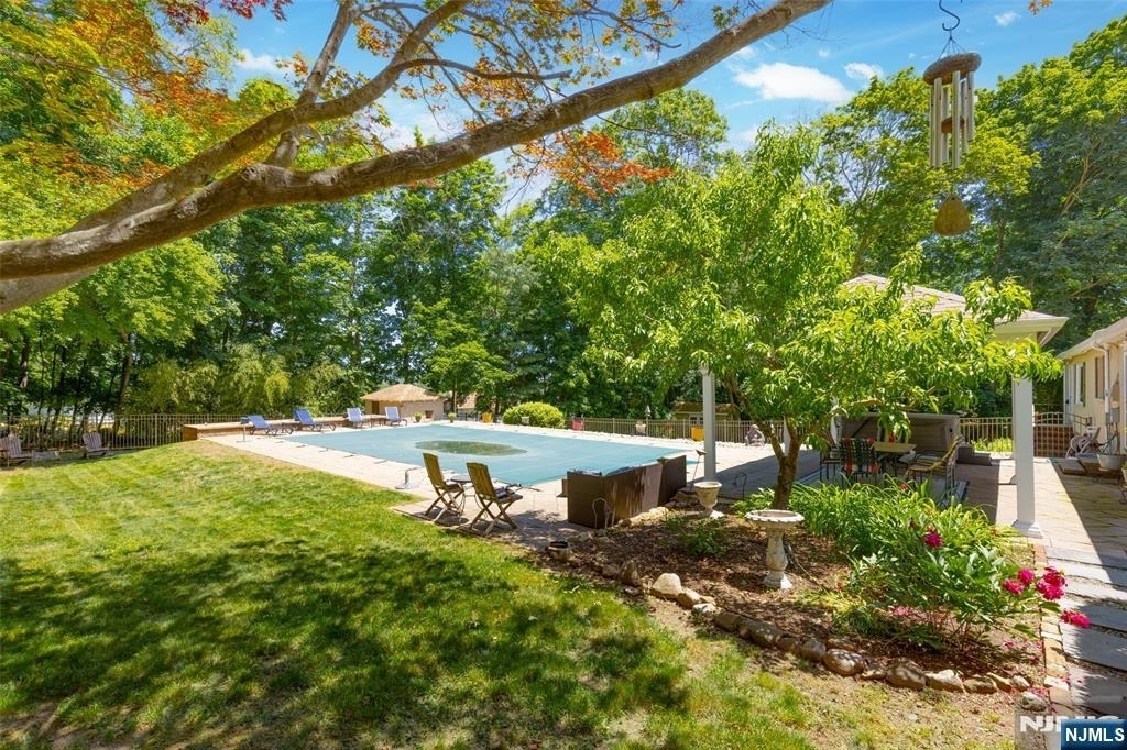 8 Crosby - Photo 28