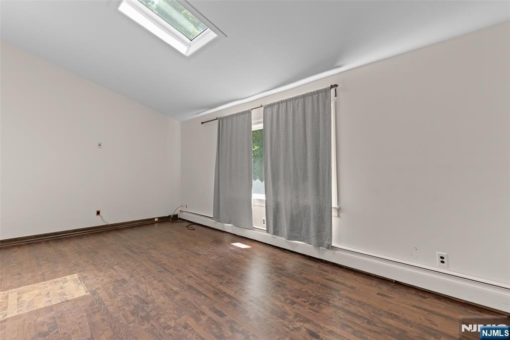 8 Crosby - Photo 10