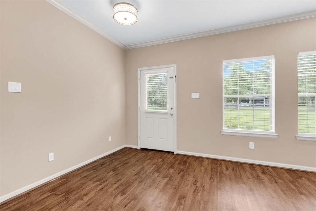 26152 Avenue E - Photo 8