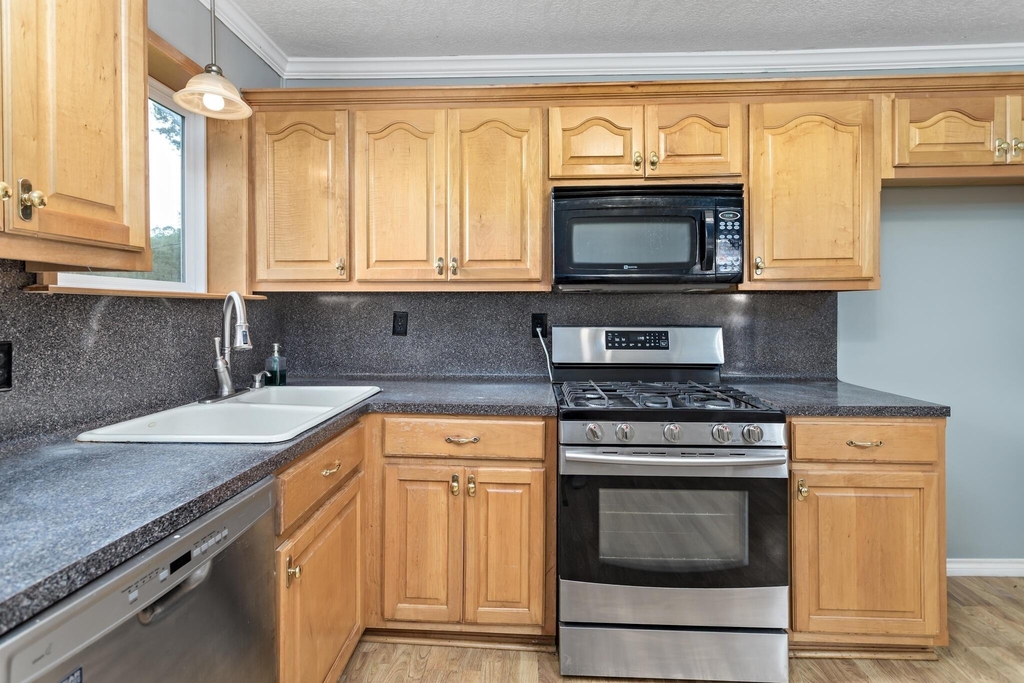 616 N 23rd Street - Photo 10