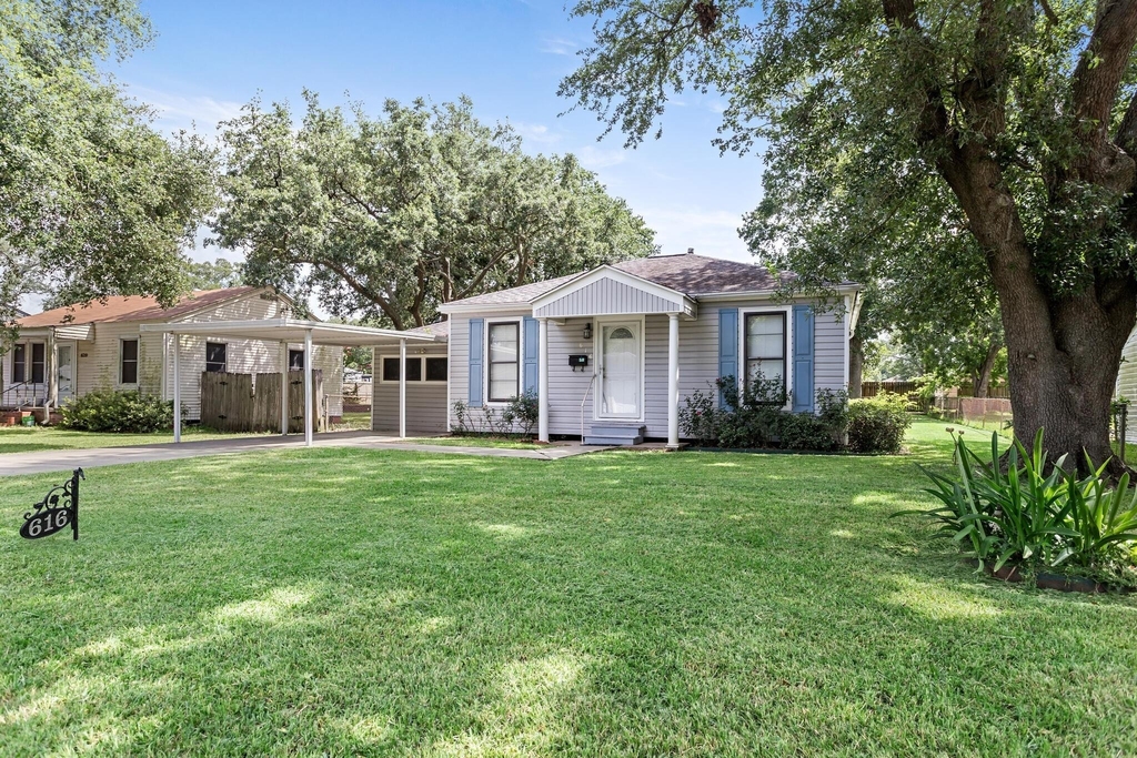616 N 23rd Street - Photo 1