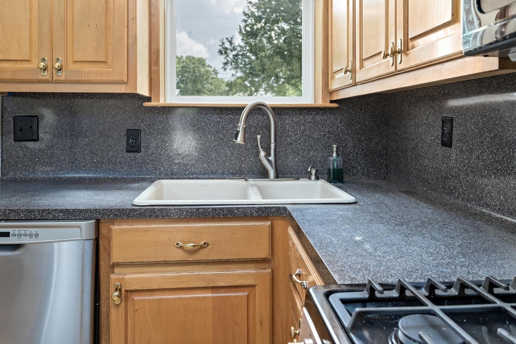 616 N 23rd Street - Photo 11