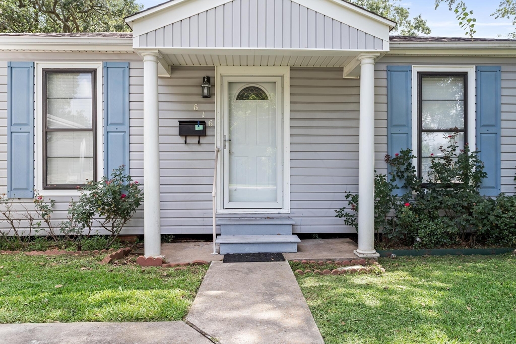 616 N 23rd Street - Photo 3