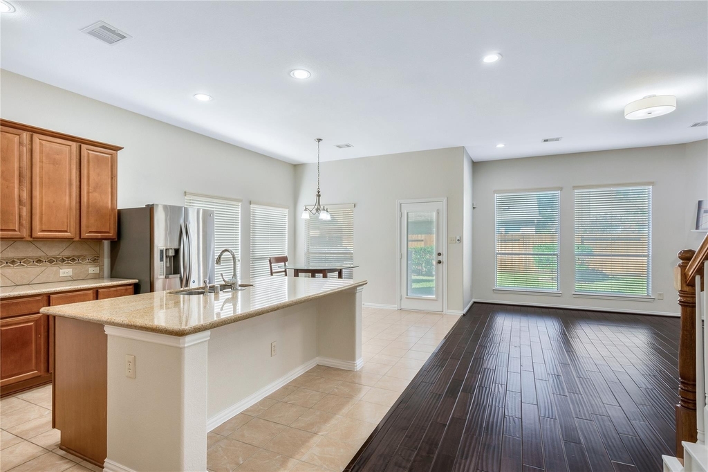 24322 Bella Florence Drive - Photo 10