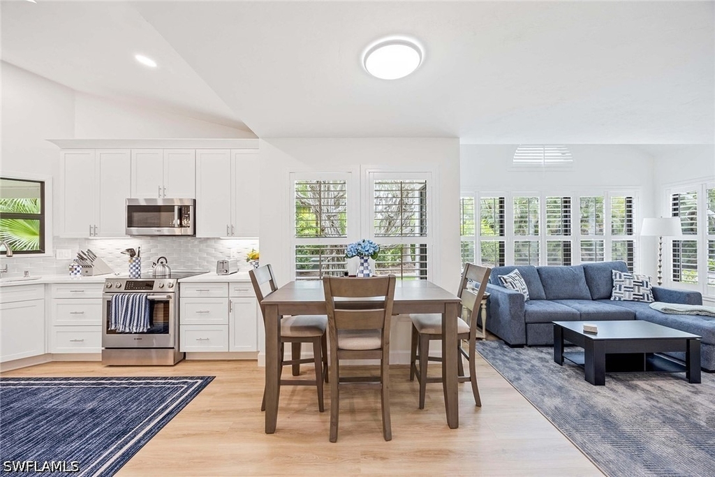 571 Park Shore Drive - Photo 19