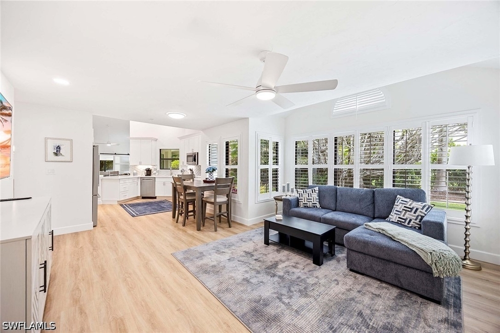 571 Park Shore Drive - Photo 17