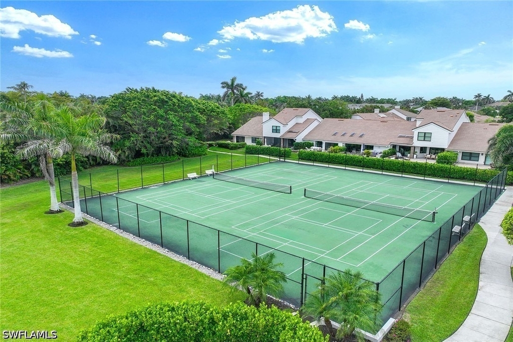 571 Park Shore Drive - Photo 35
