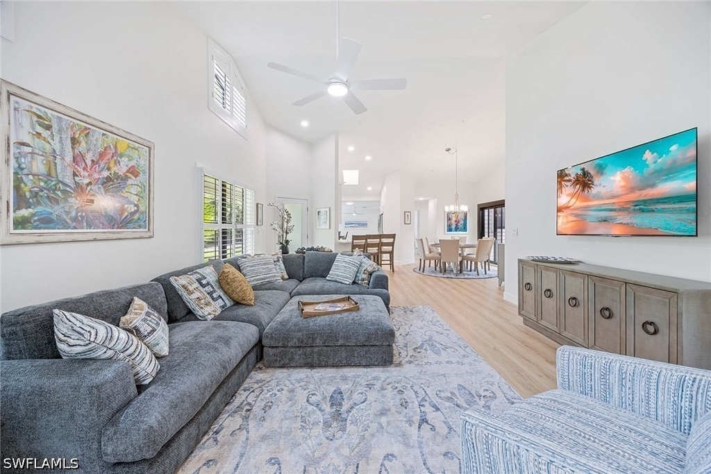 571 Park Shore Drive - Photo 10