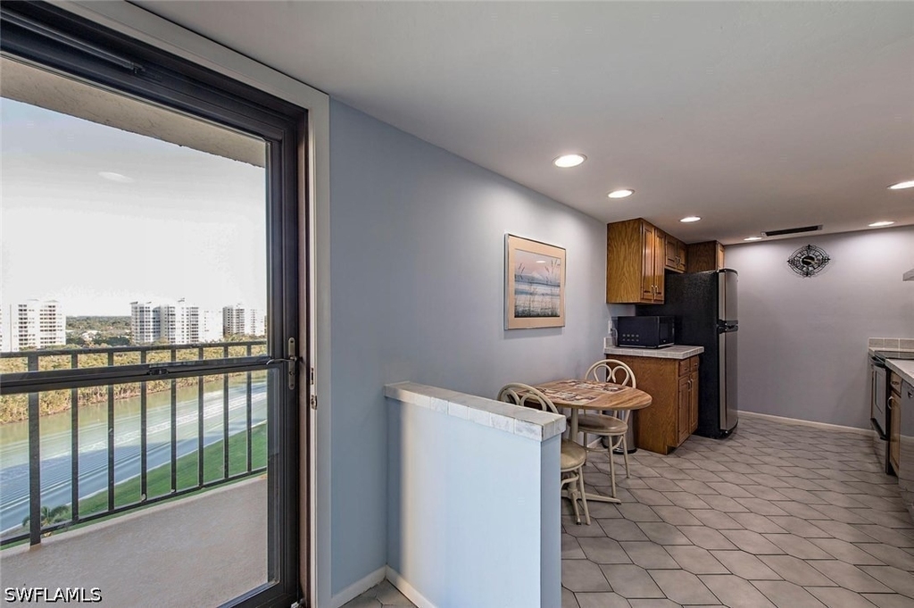 17 Bluebill Avenue - Photo 2
