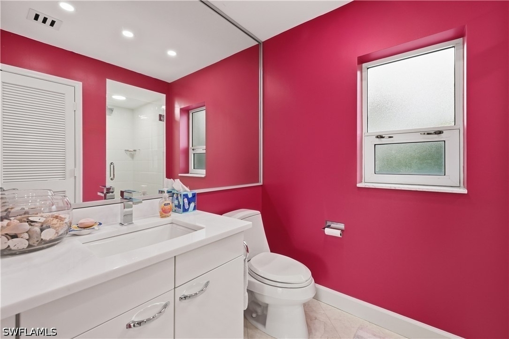 8665 Bay Colony Drive - Photo 32