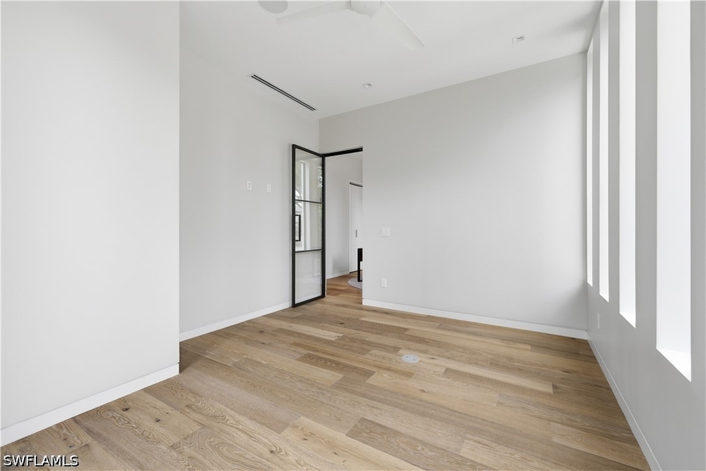 590 6th Avenue N - Photo 24