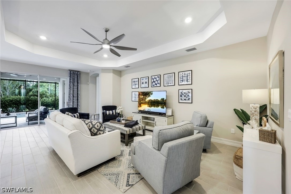 28109 Seasons Tide Avenue - Photo 4